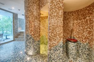 Kúpeľňa v ubytovaní Hotel Lazur SPA & Conference