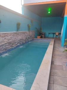 Piscina di SherNette Nest. o nelle vicinanze