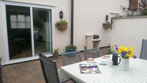 Φωτογραφία από το άλμπουμ του Vale View Cottages - The Stables σε Prestatyn