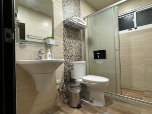 Koupelna v ubytování ChengDian Homestay + 18 fotografií