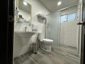 Kupatilo u objektu ChengDian Homestay