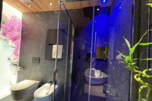 Een badkamer bij YAK Hauesl