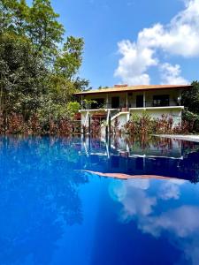 Bassein majutusasutuses Sigiriya Cashew Palace Resort või selle lähedal