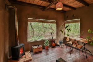 Gallery image of Casa de barro in Santa Ana +10 photos