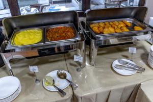 Jídlo v kempu nebo okolí + 41 fotografií