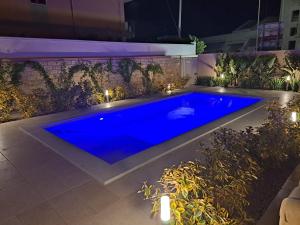 Bazén v ubytování MARE FUORI - stanze con piscina nebo v jeho okolí