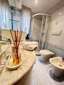 Koupelna v ubytování Burano Experience: Casa tipica