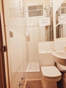 A bathroom at Casa de Huespedes Dolce Vita