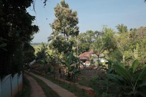 Gallery image of Happy Land in Shoranūr