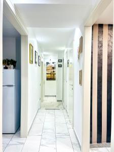 A kitchen or kitchenette at Santa Maria Accommodation