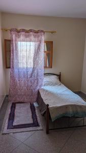 Posteľ alebo postele v izbe v ubytovaní 7Ways Guest House