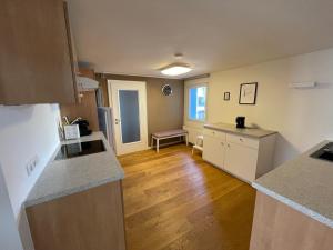 Η κουζίνα ή μικρή κουζίνα στο Schöne Wohnung in Feldkirch
