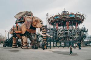 Et lokalt vartegn tæt på feriehuset