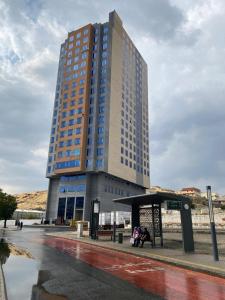 Budova, kde se apartmán nachází + 23 fotografií