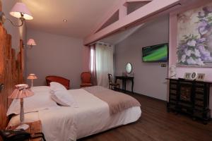 Imagem da galeria de Hôtel Le Manoir des Montagnes em Les Rousses