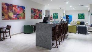 TV a/nebo společenská místnost v ubytování Holiday Inn Express Xalapa by IHG