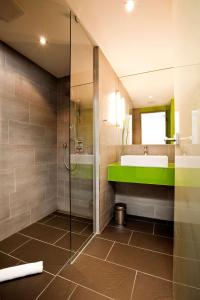 Ein Badezimmer in der Unterkunft ATLANTIC Hotel Kiel
