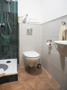 Ein Badezimmer in der Unterkunft Ubytovanie&Reštaurácia Bodliak