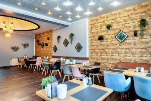 Restaurace v ubytování Home Hotel