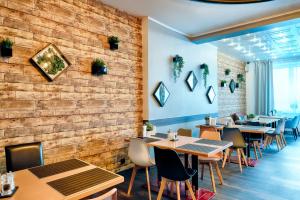 Posezení v ubytování Home Hotel