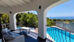 Bazén v ubytování Villa Los Febreros - Altea La Vella nebo v jeho okolí