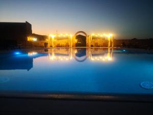 Bazén v ubytování Agriturismo Masseria Quaremme nebo v jeho okolí