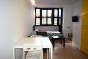 Posteľ alebo postele v izbe v ubytovaní Hotel Mirablau