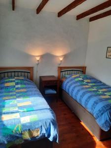 Cama o camas de una habitación en 381 Glassillaun Cottage