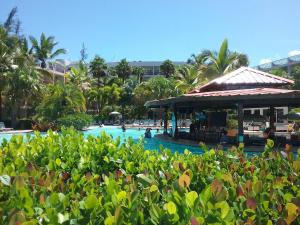 Rincon of the Seas Grand Caribbean Hotel 내부 또는 인근 수영장