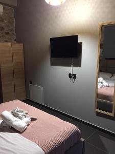 Posteľ alebo postele v izbe v ubytovaní V&M Traditional Luxury Villa