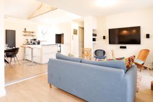 Kuchyňa alebo kuchynka v ubytovaní Bel appartement rénové avec goût et idéalement situé dans le centre-ville