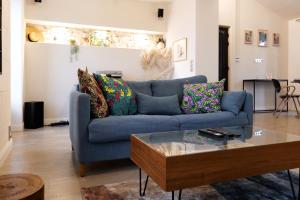 Posedenie v ubytovaní Bel appartement rénové avec goût et idéalement situé dans le centre-ville