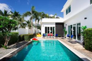 Bazén v ubytování Premium Pool Villa Pattaya nebo v jeho okolí