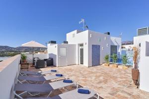 En generel udsigt til bjerge eller udsigt til bjerge taget fra lejligheden