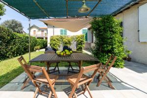 Κήπος έξω από το Fantastica casa sul mare con giardino privato