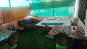 Gallery image of Bachelor Party House Pune in Pune