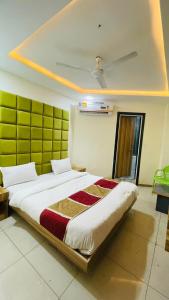 Gallery image of Hotel Happy Stay in Ahmedabad