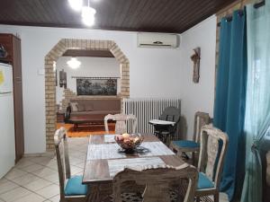 Fotografia z galérie ubytovania Elaias Gea -Kalampaka v destinácii Kalabaka