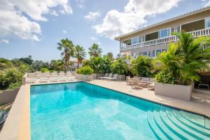 Bassein majutusasutuses JT Curacao Apartments või selle lähedal