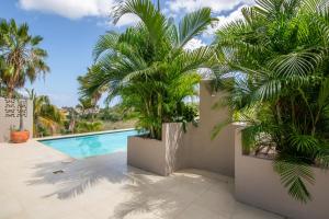 Bassein majutusasutuses JT Curacao Apartments või selle lähedal