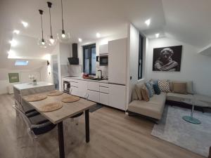 Posezení v ubytování Monte Carlo Monaco Border - luxury, modern, cozy with home feelings and See View + 35 fotografií