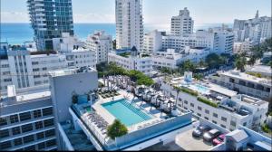 Nespecifikovaný výhled na destinaci Miami Beach nebo výhled na město při pohledu z apartmánu
