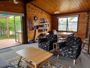 Ruang duduk di Hosts on the Coast - Laidback Linton