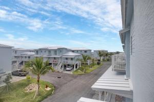 a view from the balcony of a apartment building at Keys Wade NEW 1B 2Bath in Marathon
