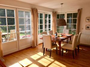 Φωτογραφία από το άλμπουμ του Holiday home On the beach σε Zingst +34 φωτογραφίες