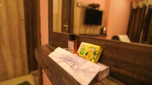 Fotografie z fotogalerie ubytování Hotel Shantinivas !! 100 Mts From TARAPITH TEMPLE !! v destinaci Tarapith