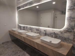 Koupelna v ubytování Tsaghkadzor, Alvina Complex Apartment 163