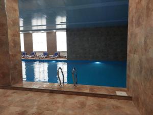 Bazén v ubytování Tsaghkadzor, Alvina Complex Apartment 163 nebo v jeho okolí