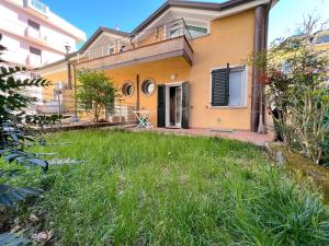 Κήπος έξω από το 70 Villetta indipendente con giardino