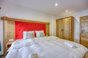 Postel nebo postele na pokoji v ubytování Apartments Viktor